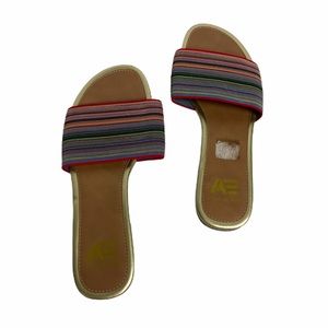 American Eagle Slides women’s Size 8 Sandals